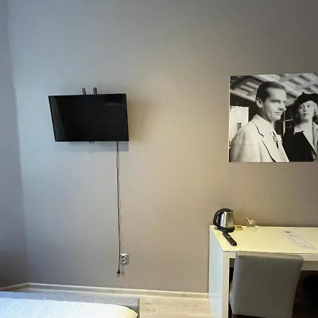 Good Juju Private & Basic Stary Rynek Poznan