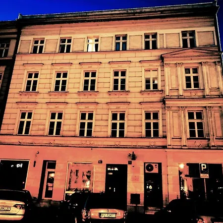 Good Juju Private & Basic Stary Rynek * Poznan