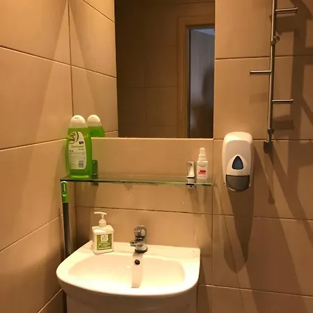 Good Juju Private & Basic Stary Rynek * Poznań