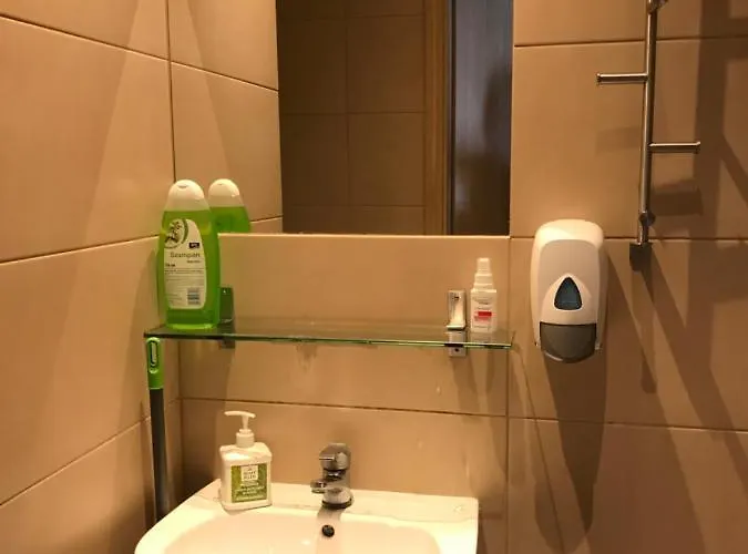 Good Juju Private & Basic Stary Rynek * Poznan